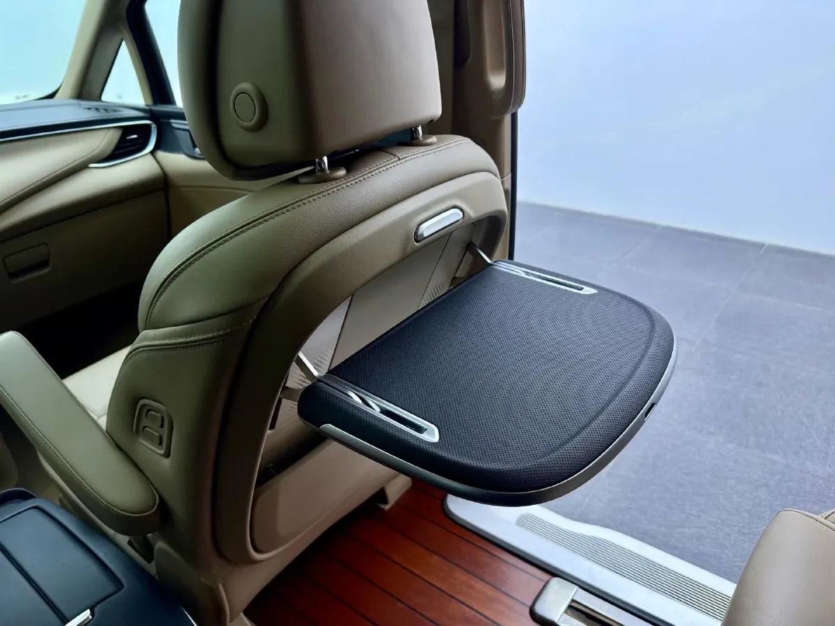 2021 Buick GL8 2.0T 237HP L4 9AT,autocango,china used car exporter,china ev exporter,chinese used car exporter,chinese used ev exporter