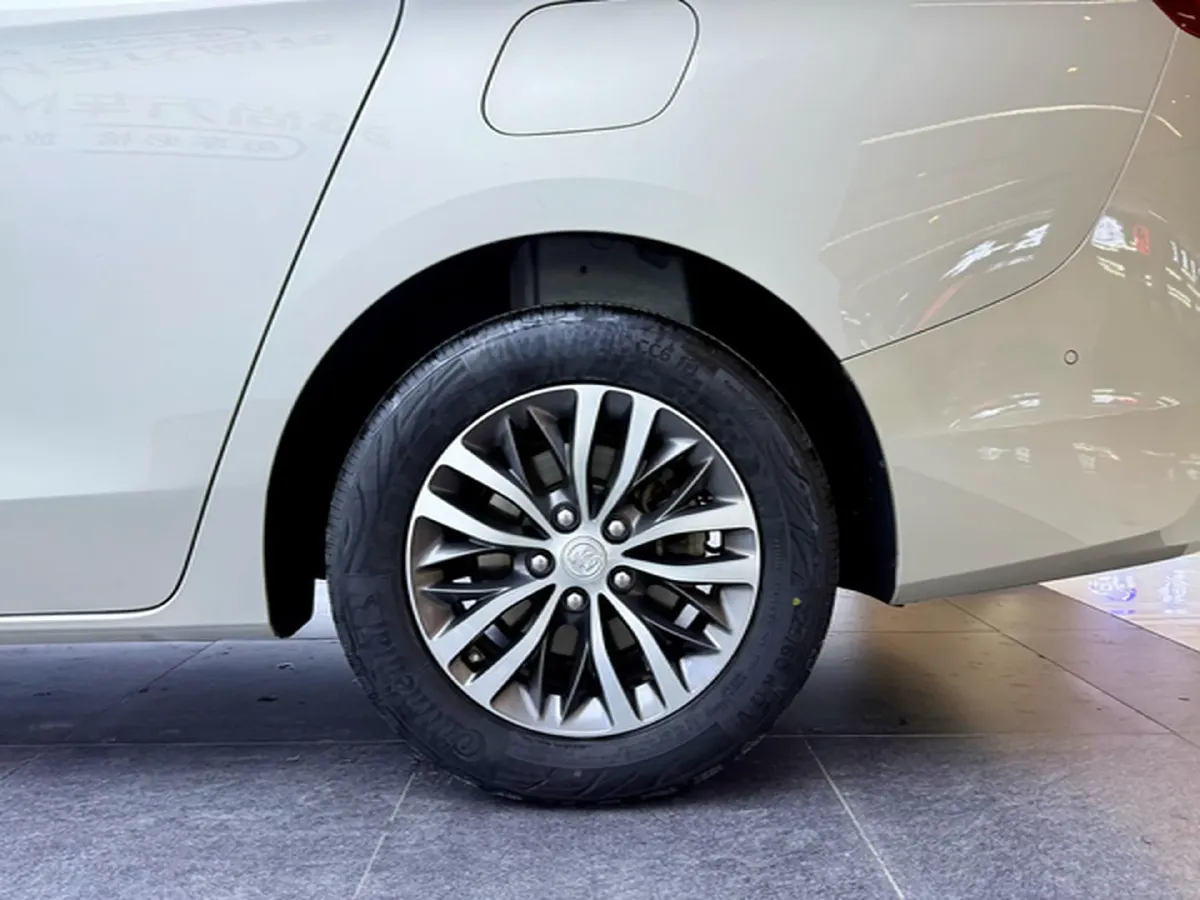 2021 Buick GL8 2.0T 237HP L4 9AT,autocango,china used car exporter,china ev exporter,chinese used car exporter,chinese used ev exporter