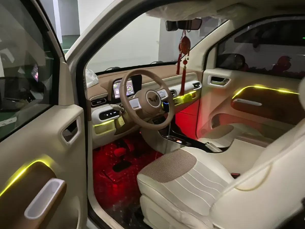 2024 WuLing HongGuang MINI EV BEV 17.3KWH,autocango,china used car exporter,china ev exporter,chinese used car exporter,chinese used ev exporter