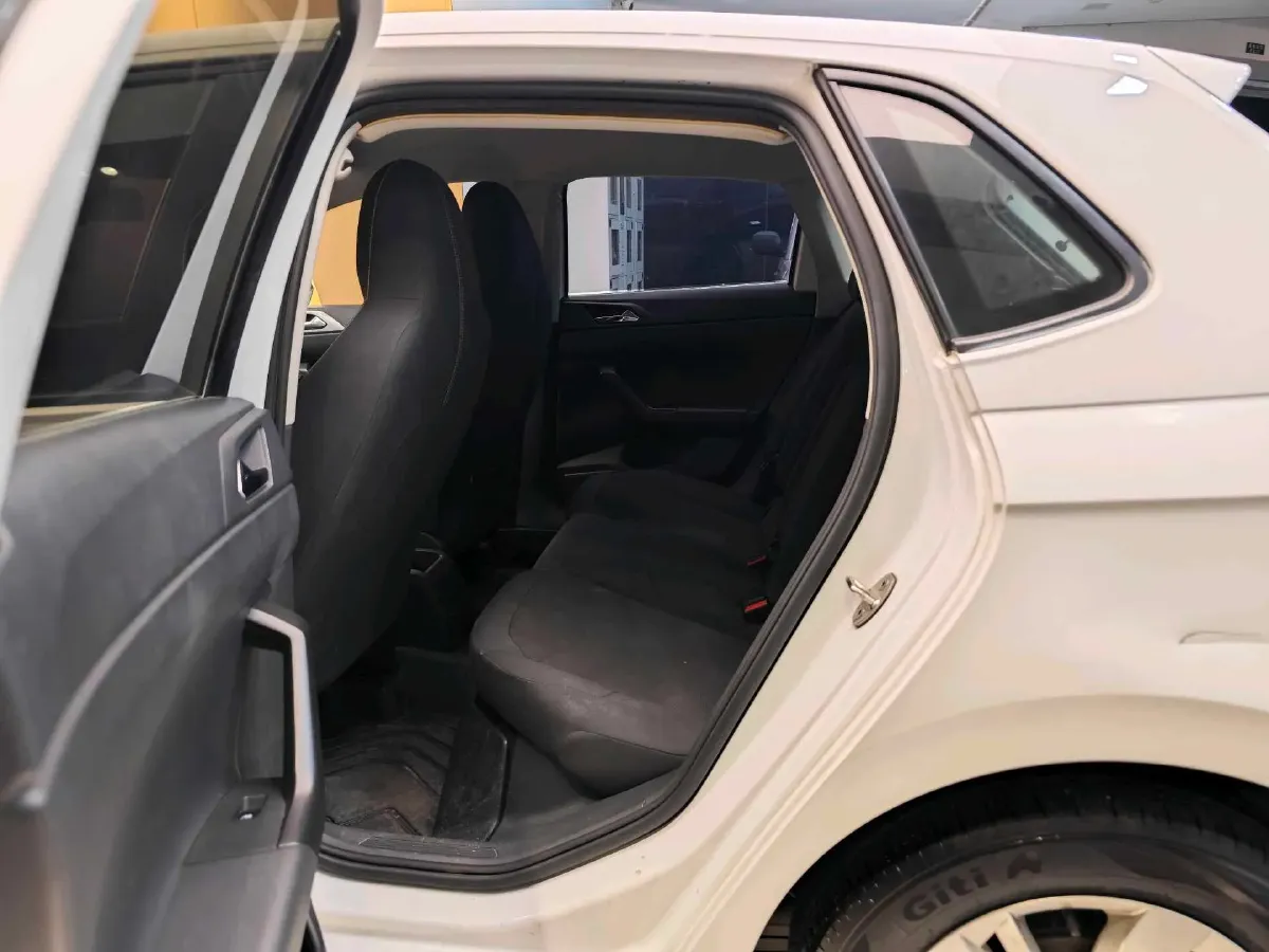 2023 Volkswagen Polo 1.5L 110HP L4 6AT,autocango,china used car exporter,china ev exporter,chinese used car exporter,chinese used ev exporter