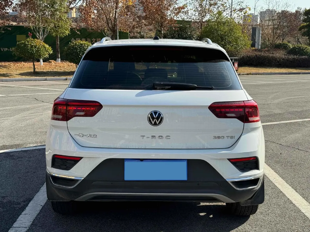 2021 Volkswagen T-Roc 1.4T 150HP L4 7DCT,autocango,china used car exporter,china ev exporter,chinese used car exporter,chinese used ev exporter