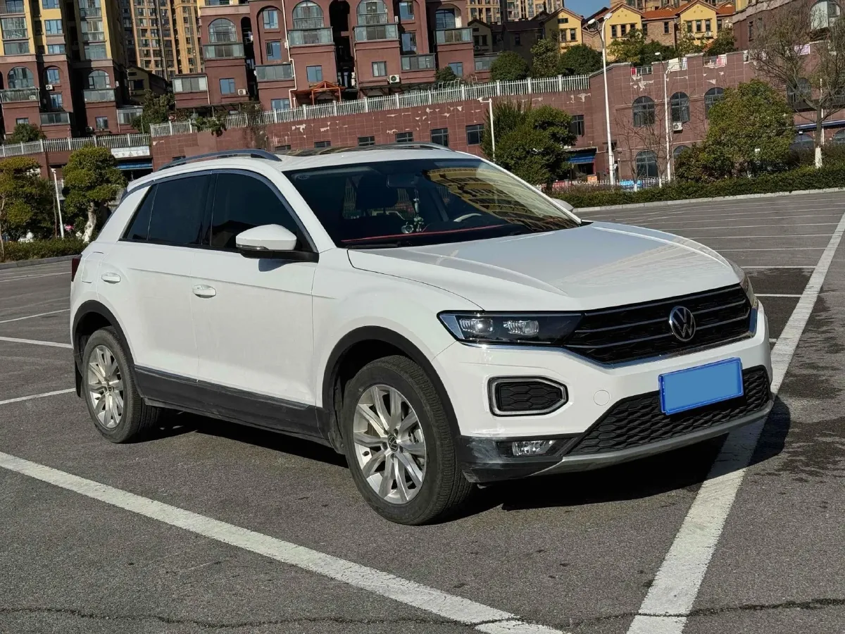 2021 Volkswagen T-Roc 1.4T 150HP L4 7DCT,autocango,china used car exporter,china ev exporter,chinese used car exporter,chinese used ev exporter