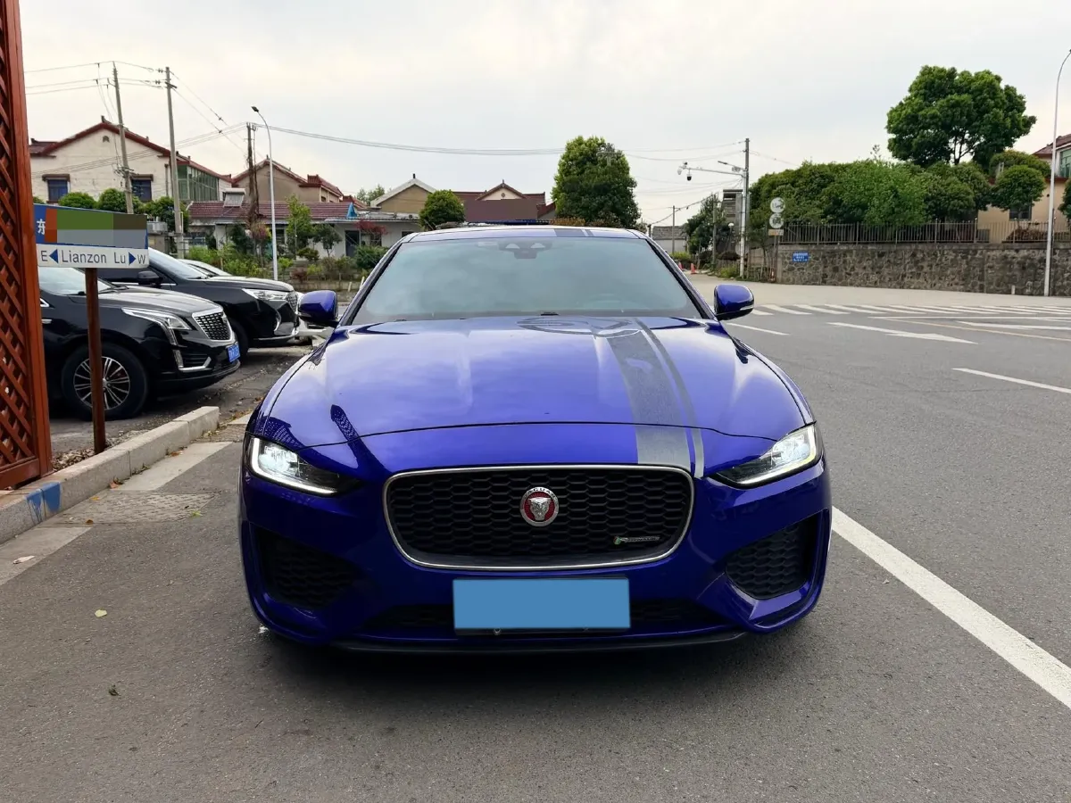 2020 Jaguar XEL 2.0T 200HP L4 8AT,autocango,china used car exporter,china ev exporter,chinese used car exporter,chinese used ev exporter