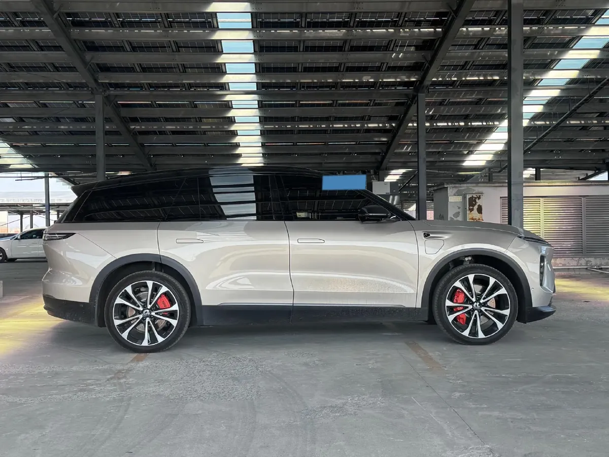 2024 Porsche Macan All-Electric BEV 100KWH,autocango,china used car exporter,china ev exporter,chinese used car exporter,chinese used ev exporter