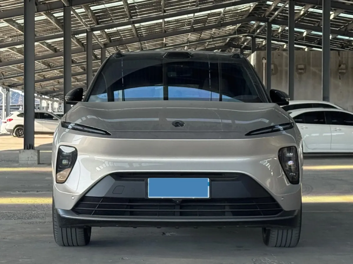 2024 Porsche Macan All-Electric BEV 100KWH,autocango,china used car exporter,china ev exporter,chinese used car exporter,chinese used ev exporter