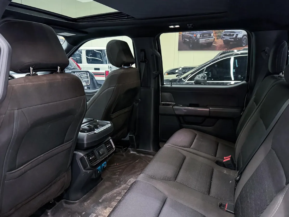 2023 Ford F-150 3.5T 423HP V6 10AT,autocango,china used car exporter,china ev exporter,chinese used car exporter,chinese used ev exporter