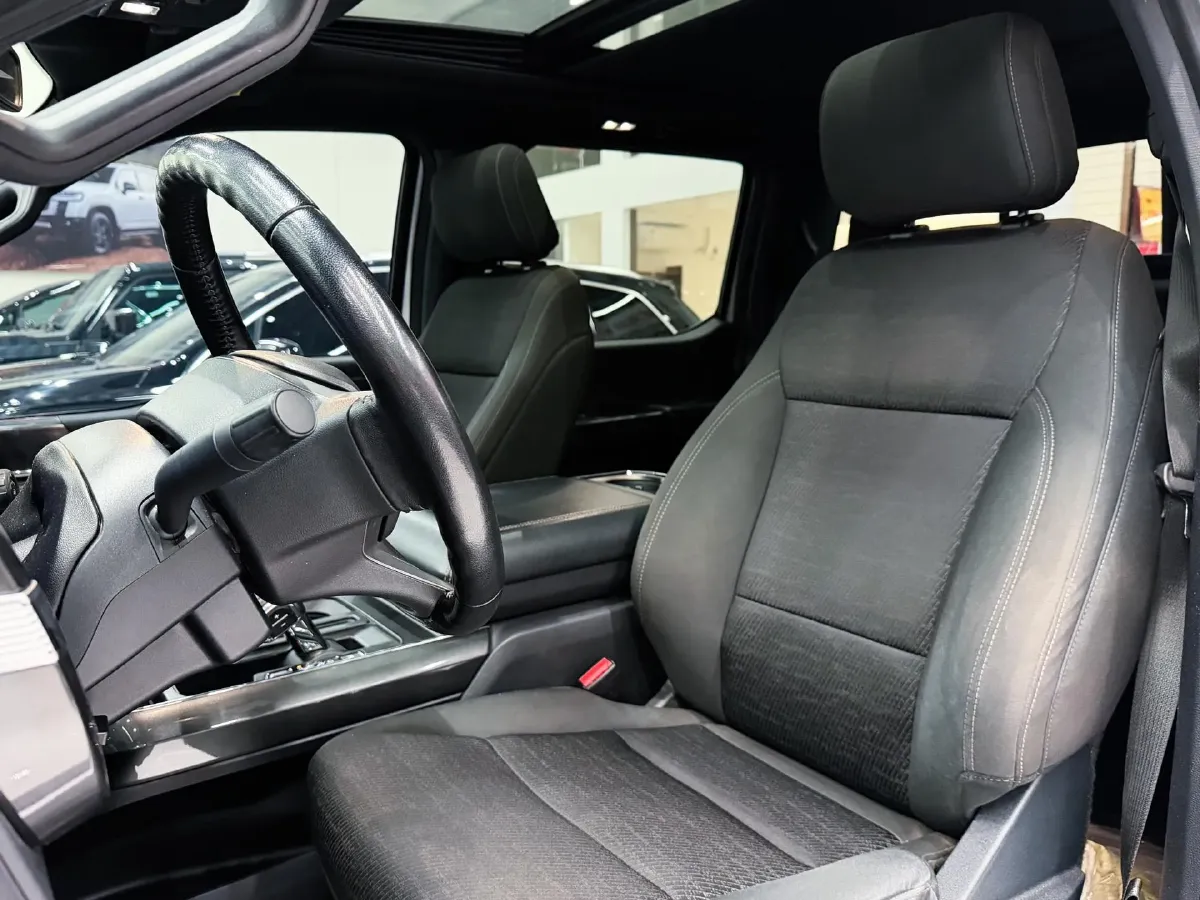 2023 Ford F-150 3.5T 423HP V6 10AT,autocango,china used car exporter,china ev exporter,chinese used car exporter,chinese used ev exporter