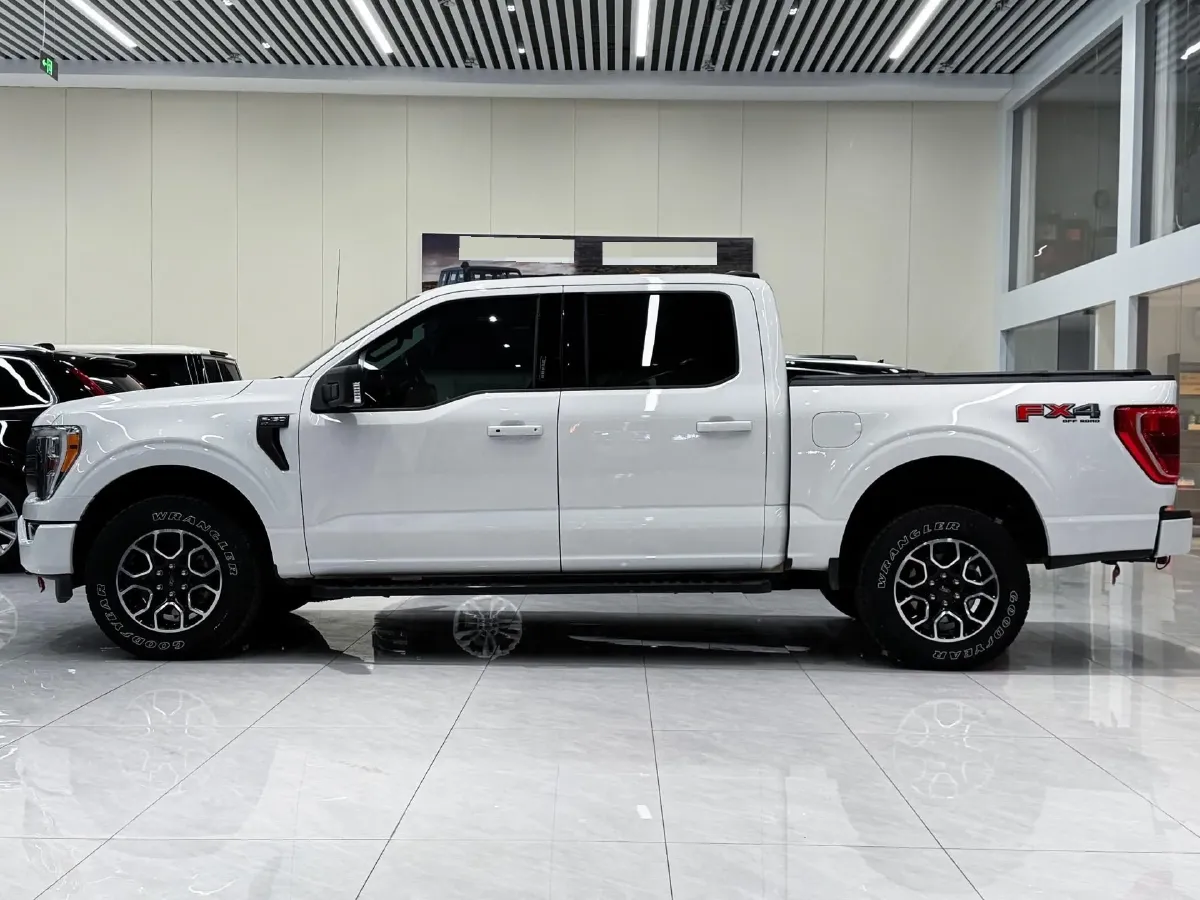 2023 Ford F-150 3.5T 423HP V6 10AT,autocango,china used car exporter,china ev exporter,chinese used car exporter,chinese used ev exporter