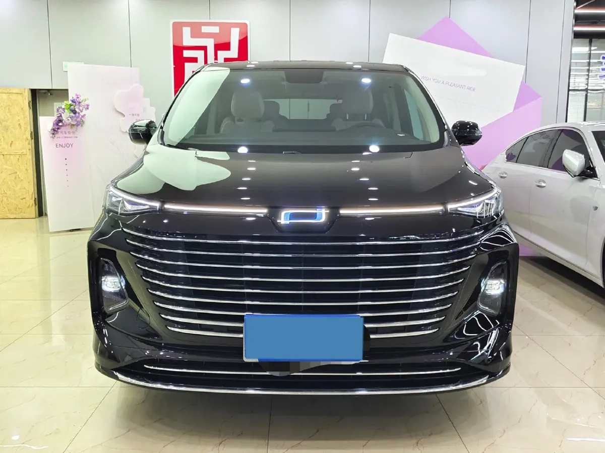 2023 Bestune M9 2.0T 252HP L4 8AT,autocango,china used car exporter,china ev exporter,chinese used car exporter,chinese used ev exporter
