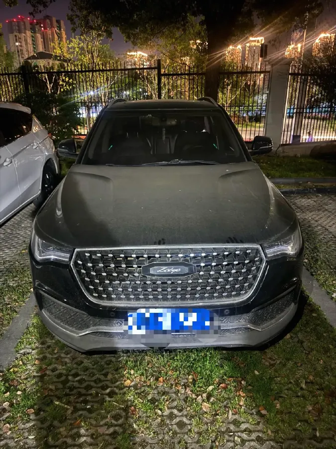 2017 Zotye T700 1.8T 177HP L4 6DCT,autocango,china used car exporter,china ev exporter,chinese used car exporter,chinese used ev exporter