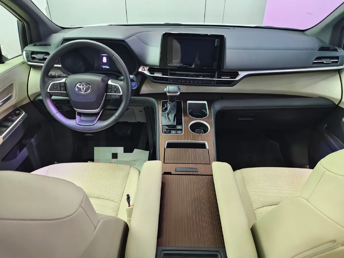 2021 Toyota Sienna 2.5L 192HP L4 E-CVT Hybrid,autocango,china used car exporter,china ev exporter,chinese used car exporter,chinese used ev exporter