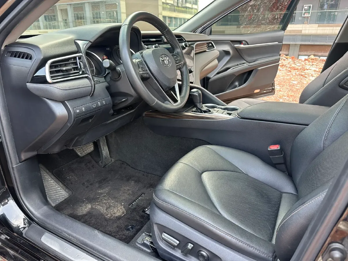 2019 Toyota Camry 2.0L 178HP L4 CVT,autocango,china used car exporter,china ev exporter,chinese used car exporter,chinese used ev exporter