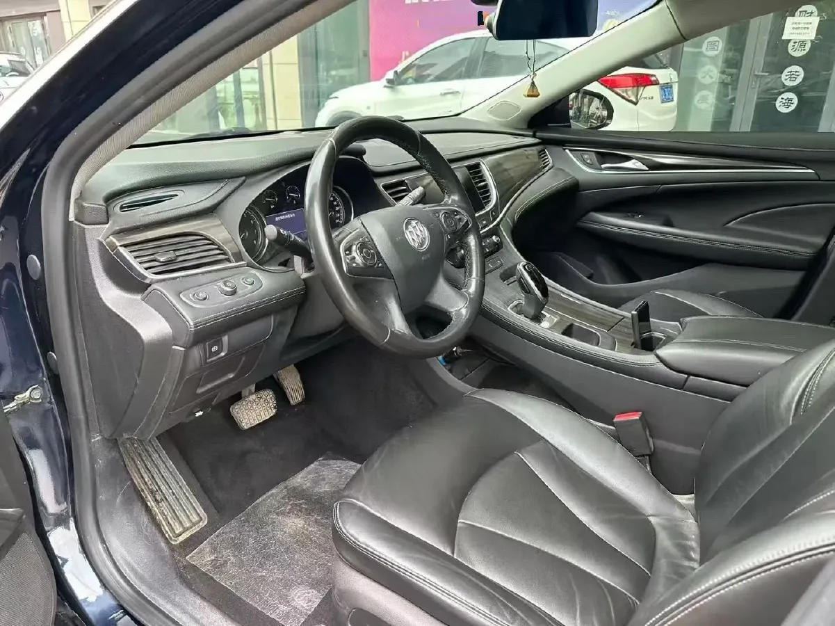 2019 Buick Larcosse 2.0T 241HP L4 9AT,autocango,china used car exporter,china ev exporter,chinese used car exporter,chinese used ev exporter