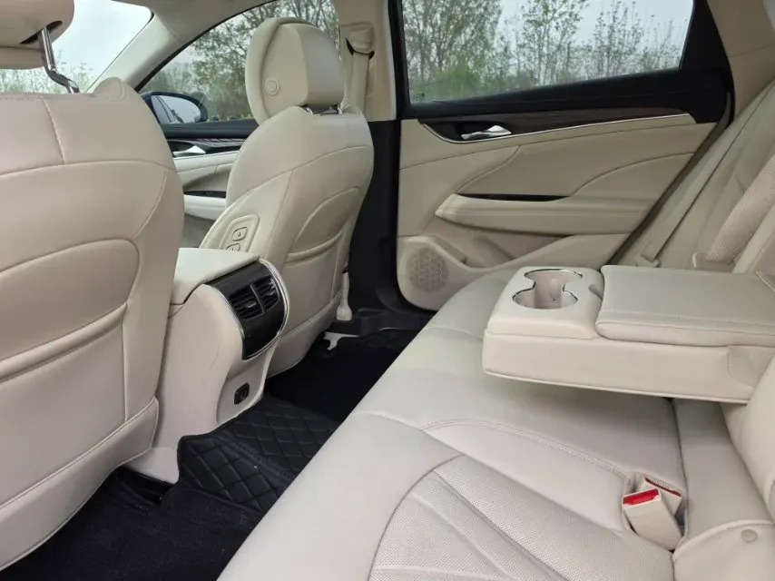 2022 Buick Larcosse 2.0T 237HP L4 9AT,autocango,china used car exporter,china ev exporter,chinese used car exporter,chinese used ev exporter