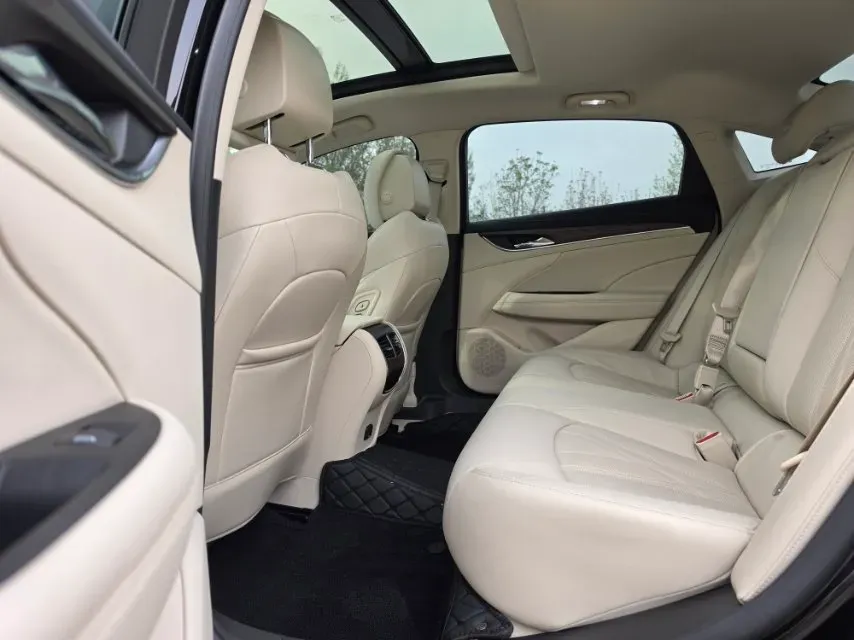 2022 Buick Larcosse 2.0T 237HP L4 9AT,autocango,china used car exporter,china ev exporter,chinese used car exporter,chinese used ev exporter