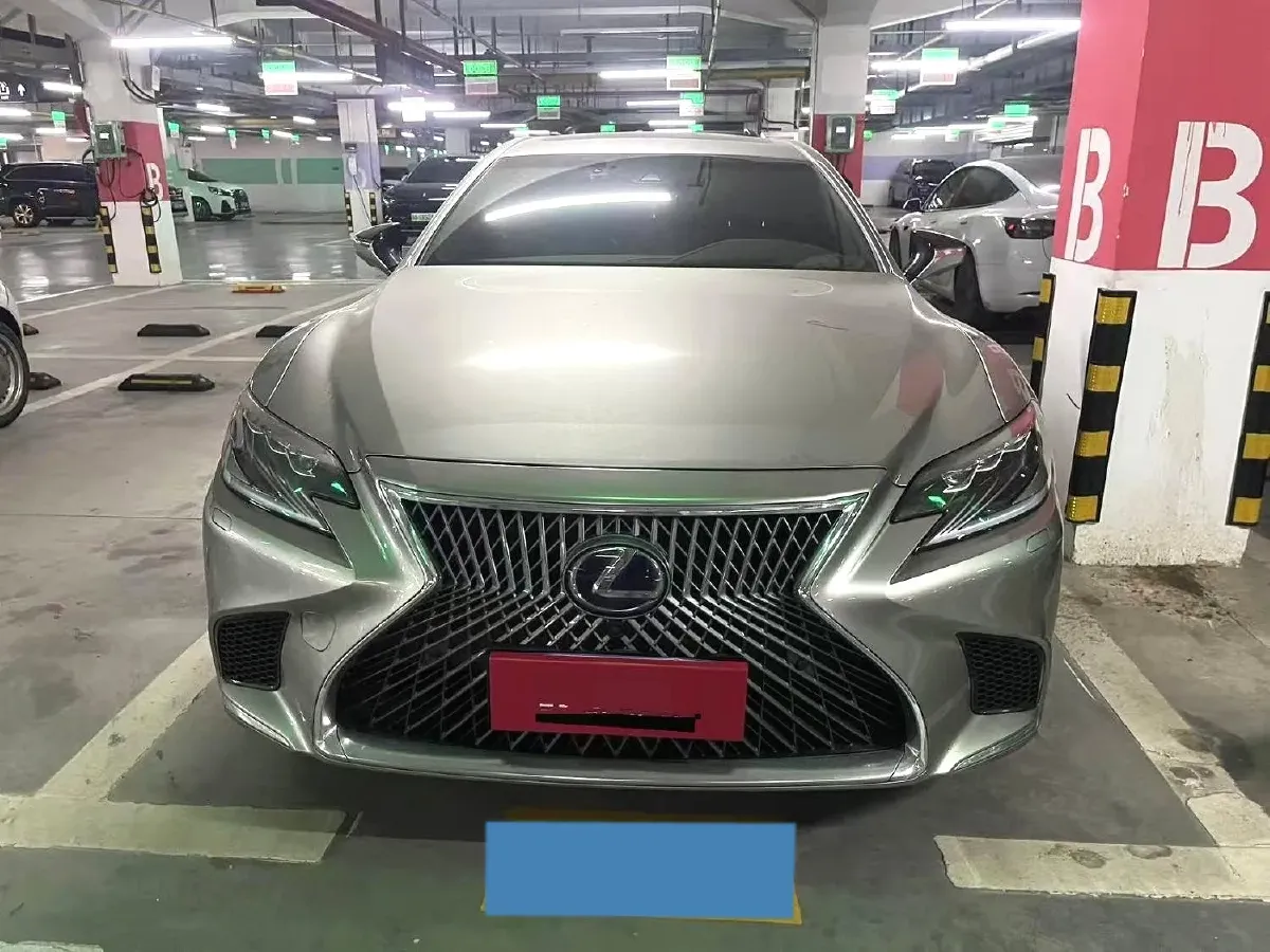 2020 Lexus LS 3.5L 299HP V6 E-CVT Hybrid,autocango,china used car exporter,china ev exporter,chinese used car exporter,chinese used ev exporter