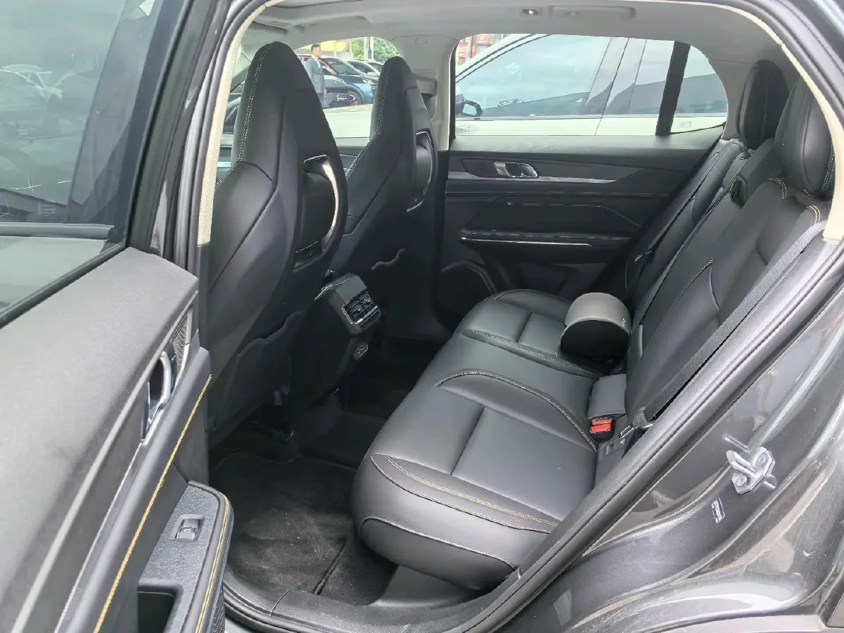 2024 LYNK&CO 01 2.0T 254HP L4 8AT,autocango,china used car exporter,china ev exporter,chinese used car exporter,chinese used ev exporter