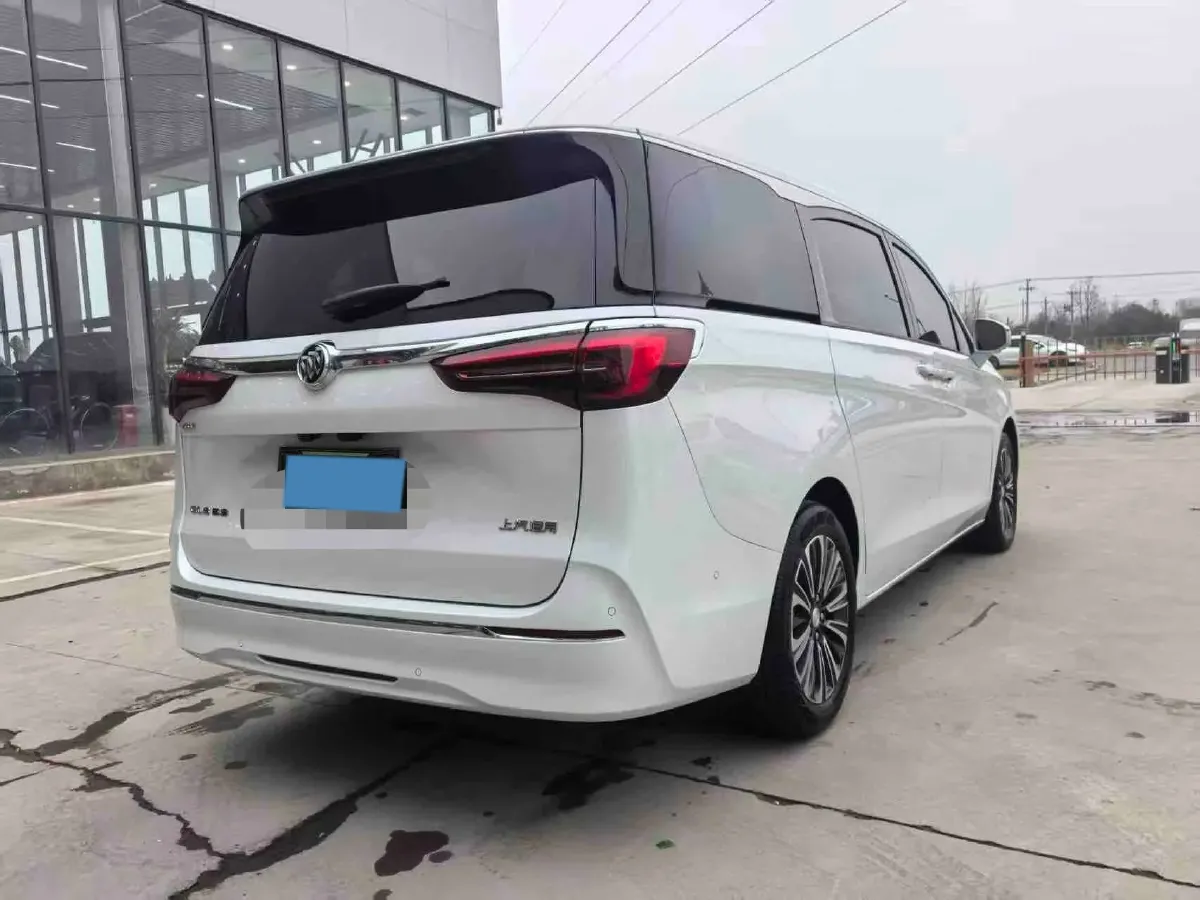 2020 Buick GL8 2.0T 237HP L4 9AT,autocango,china used car exporter,china ev exporter,chinese used car exporter,chinese used ev exporter