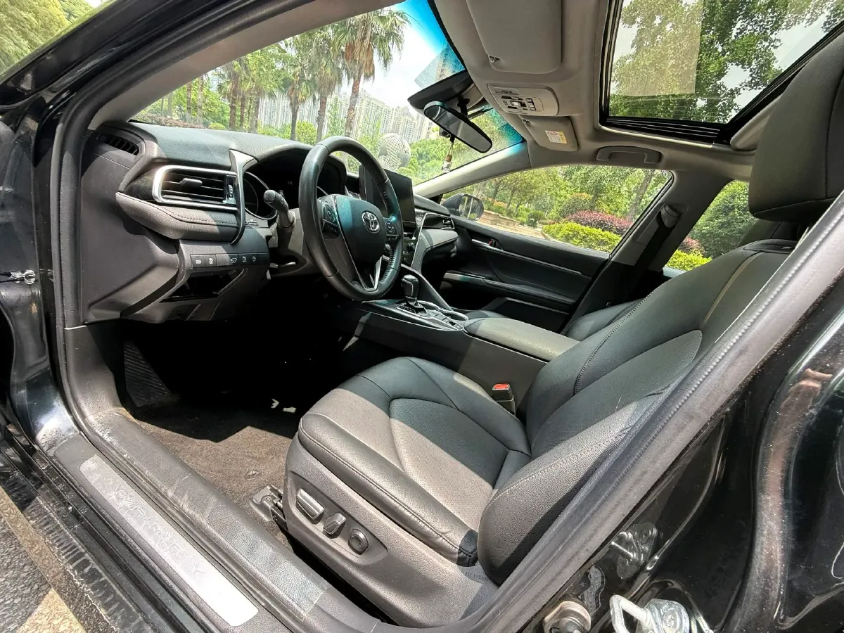 2018 Toyota Camry 2.0L 169HP L4 6AT,autocango,china used car exporter,china ev exporter,chinese used car exporter,chinese used ev exporter