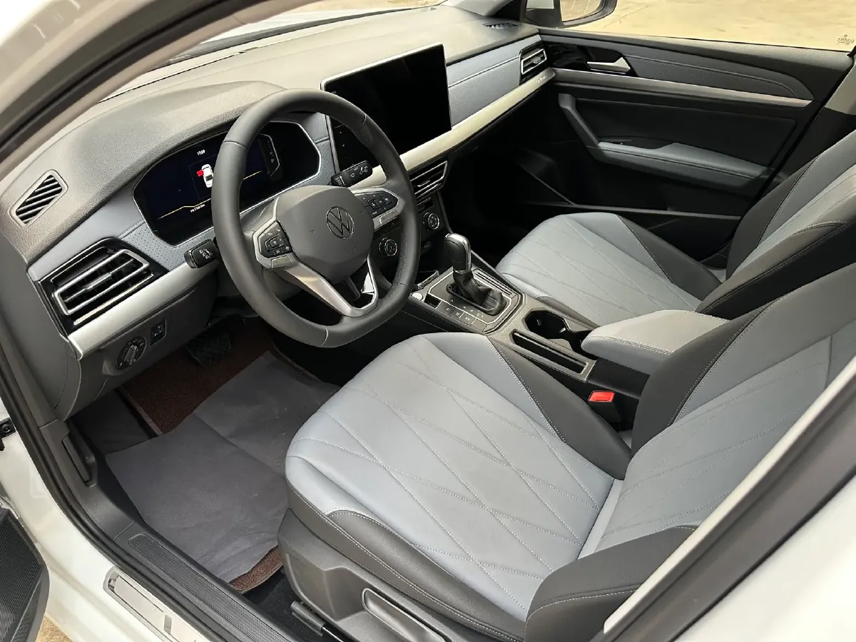 2024 Volkswagen Lavida 1.5L 110HP L4 6AT,autocango,china used car exporter,china ev exporter,chinese used car exporter,chinese used ev exporter