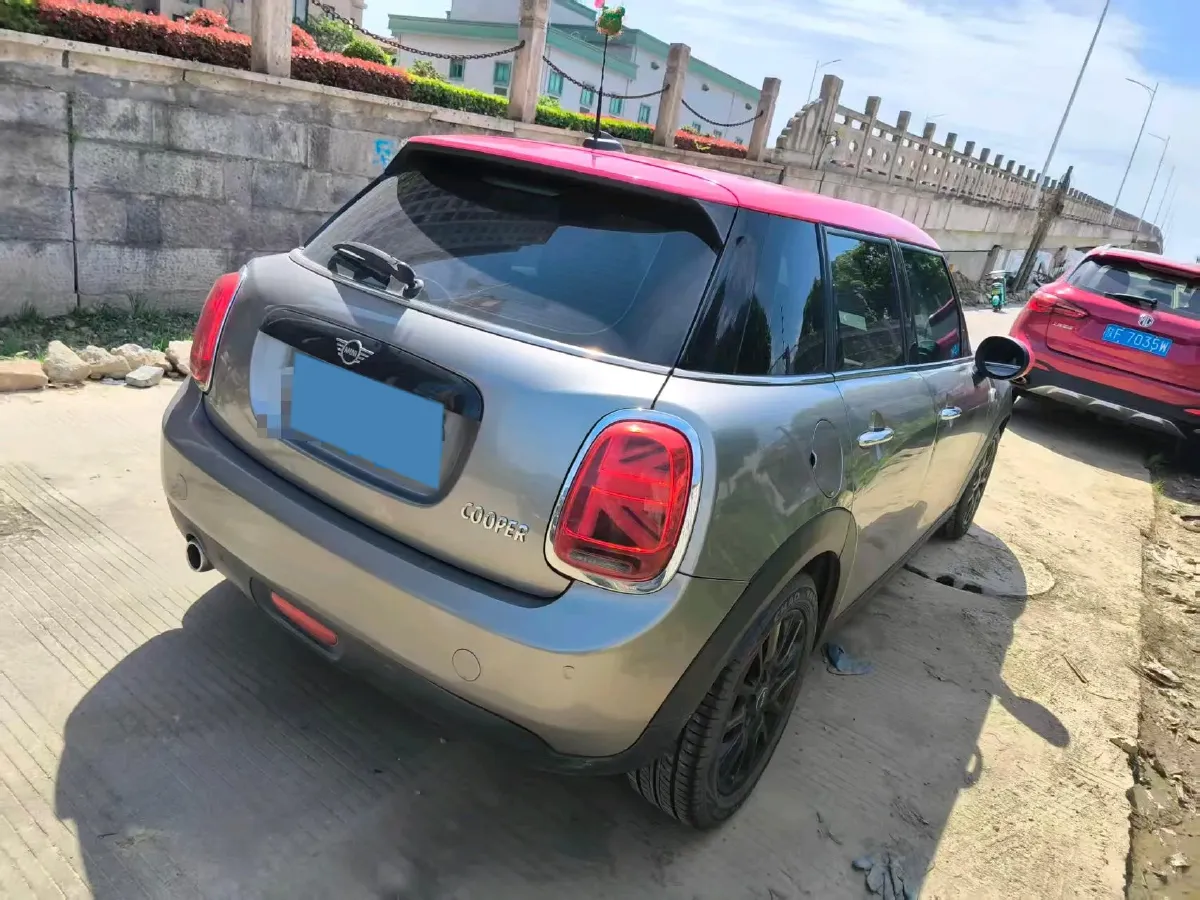 2018 MINI COUNTRYMAN 1.5T 136HP L3 6AT,autocango,china used car exporter,china ev exporter,chinese used car exporter,chinese used ev exporter