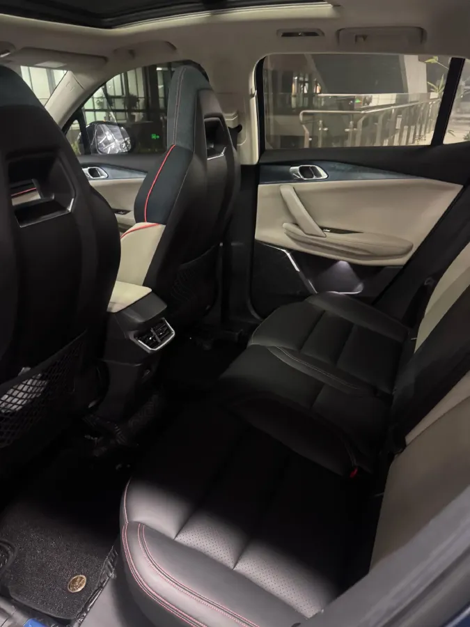 2020 LYNK&CO 06 1.5T 177HP L3 7DCT,autocango,china used car exporter,china ev exporter,chinese used car exporter,chinese used ev exporter