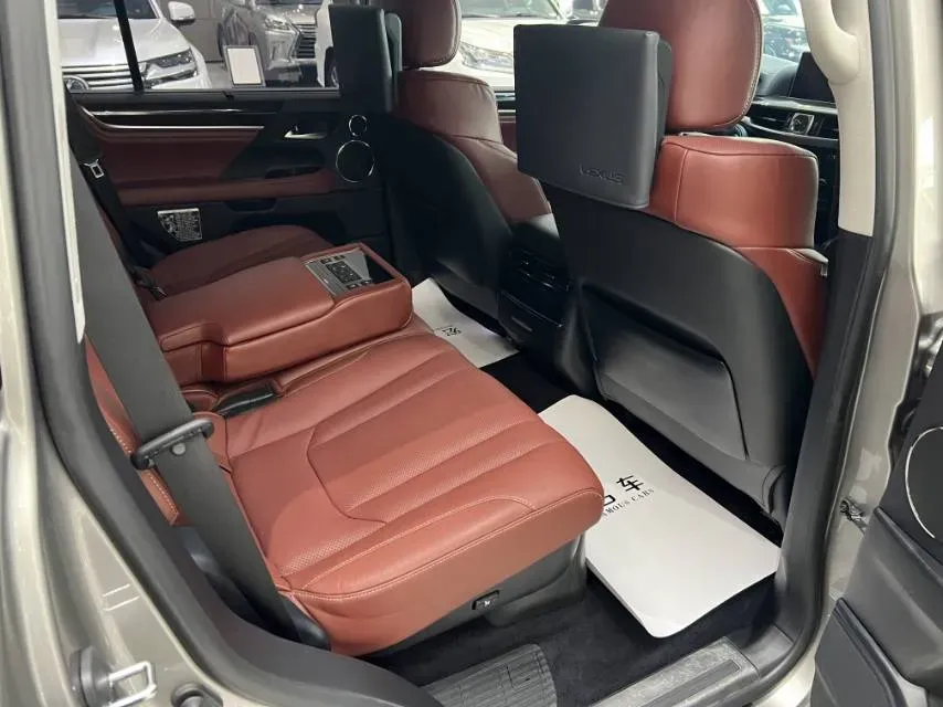 2017 Lexus LX 5.7L 367HP V8 8AT,autocango,china used car exporter,china ev exporter,chinese used car exporter,chinese used ev exporter