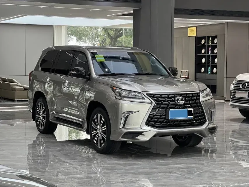 2017 Lexus LX 5.7L 367HP V8 8AT,autocango,china used car exporter,china ev exporter,chinese used car exporter,chinese used ev exporter