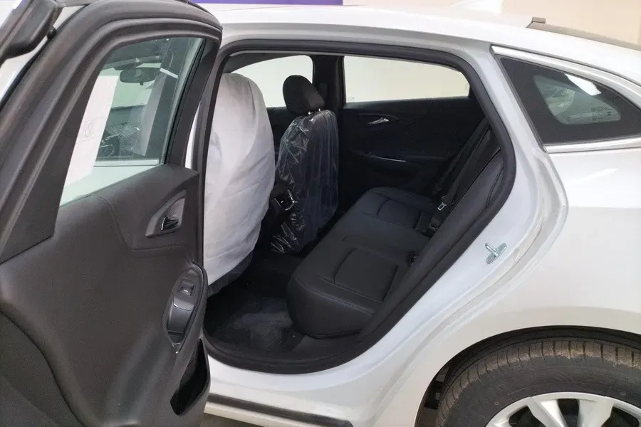 2023 Chevrolet Malibu XL 1.5T 169HP L4 9AT,autocango,china used car exporter,china ev exporter,chinese used car exporter,chinese used ev exporter