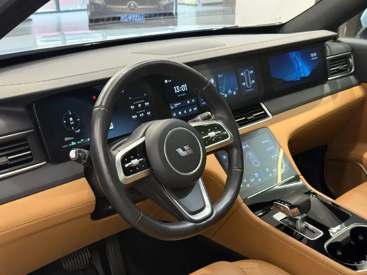 2021 Li ONE Range Extended 131HP REEV 40.5KWH,autocango,china used car exporter,china ev exporter,chinese used car exporter,chinese used ev exporter