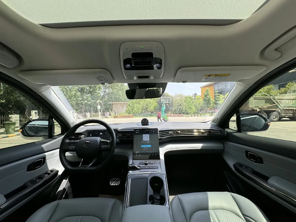 2020 NIO ES6 BEV 70KWH,autocango,china used car exporter,china ev exporter,chinese used car exporter,chinese used ev exporter