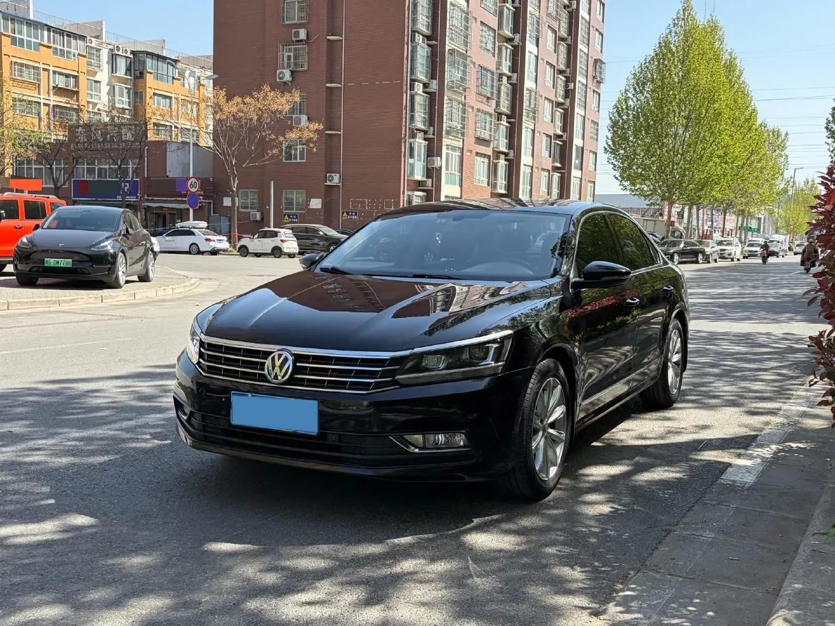 2017 Volkswagen Passat 1.4T 150HP L4 7DCT,autocango,china used car exporter,china ev exporter,chinese used car exporter,chinese used ev exporter