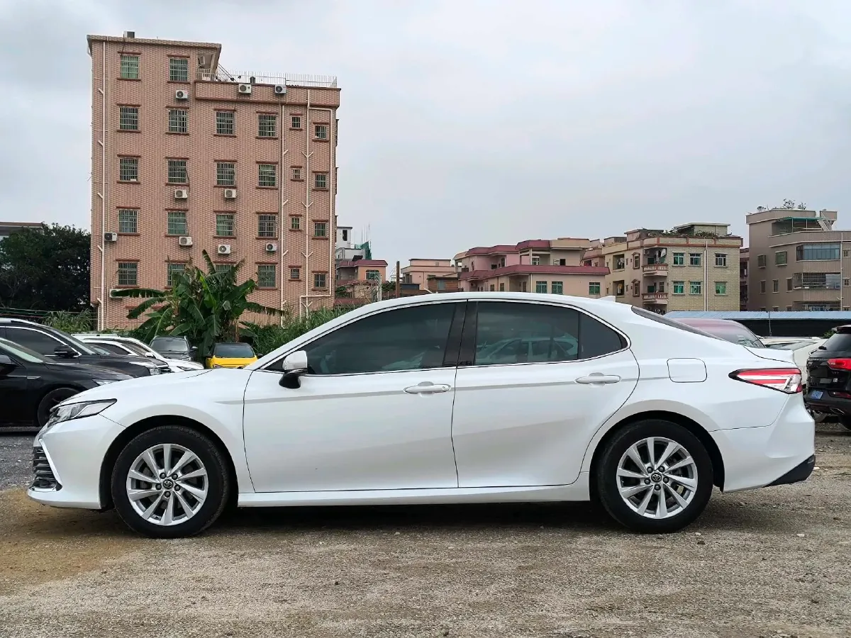 2022 Toyota Camry 2.0L 178HP L4 CVT,autocango,china used car exporter,china ev exporter,chinese used car exporter,chinese used ev exporter