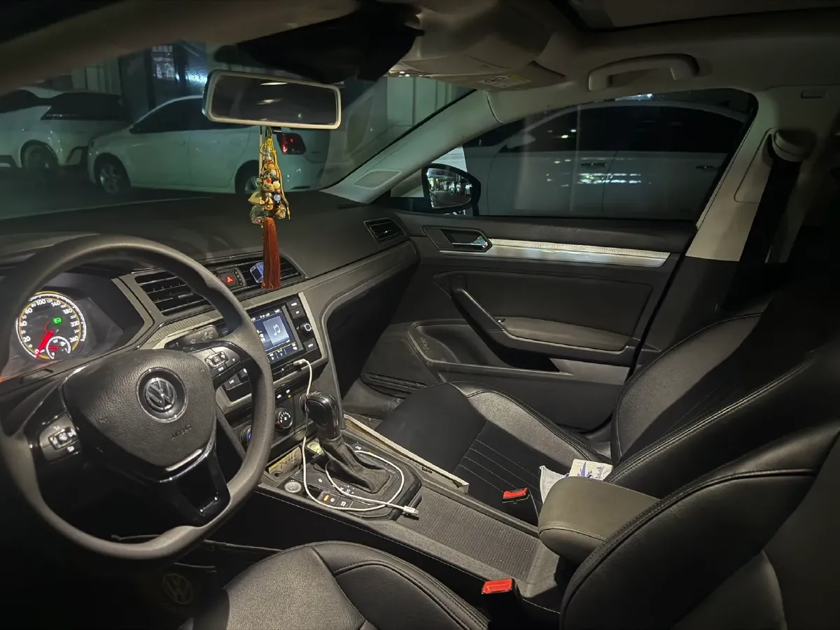 2019 Volkswagen Lamando 1.4T 131HP L4 7DCT,autocango,china used car exporter,china ev exporter,chinese used car exporter,chinese used ev exporter