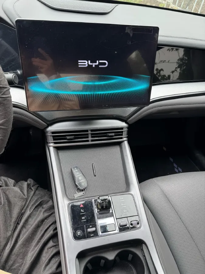 2025 BYD Seal07 DM-i 1.5L 101HP L4 E-CVT PHEV 17.6KWH,autocango,china used car exporter,china ev exporter,chinese used car exporter,chinese used ev exporter