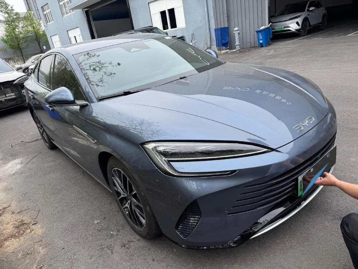 2025 BYD Seal07 DM-i 1.5L 101HP L4 E-CVT PHEV 17.6KWH,autocango,china used car exporter,china ev exporter,chinese used car exporter,chinese used ev exporter