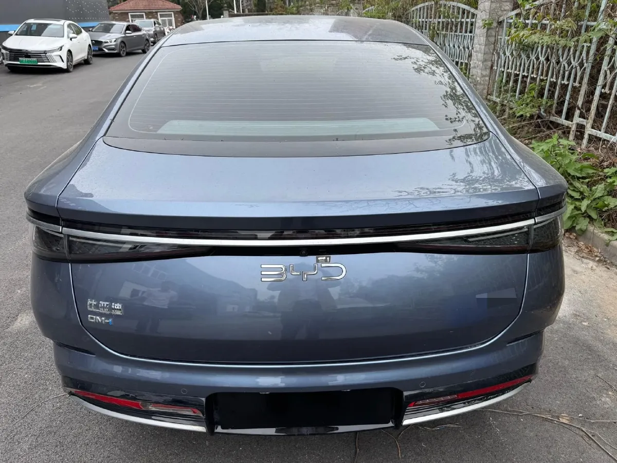 2025 BYD Seal07 DM-i 1.5L 101HP L4 E-CVT PHEV 17.6KWH,autocango,china used car exporter,china ev exporter,chinese used car exporter,chinese used ev exporter