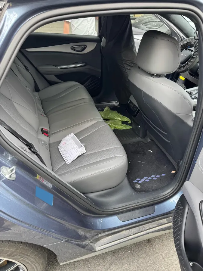 2025 BYD Seal07 DM-i 1.5L 101HP L4 E-CVT PHEV 17.6KWH,autocango,china used car exporter,china ev exporter,chinese used car exporter,chinese used ev exporter