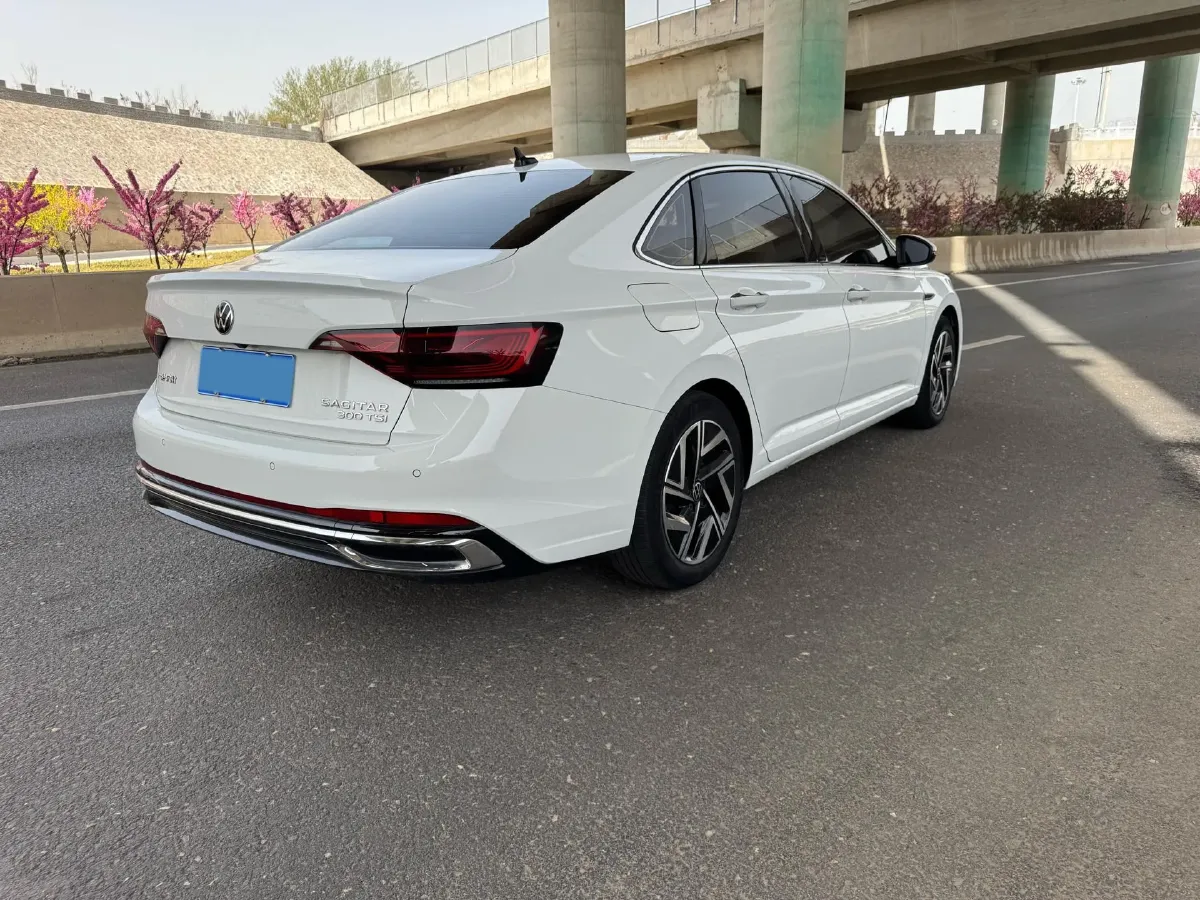 2023 Volkswagen Sagitar 1.5T 160HP L4 7DCT,autocango,china used car exporter,china ev exporter,chinese used car exporter,chinese used ev exporter