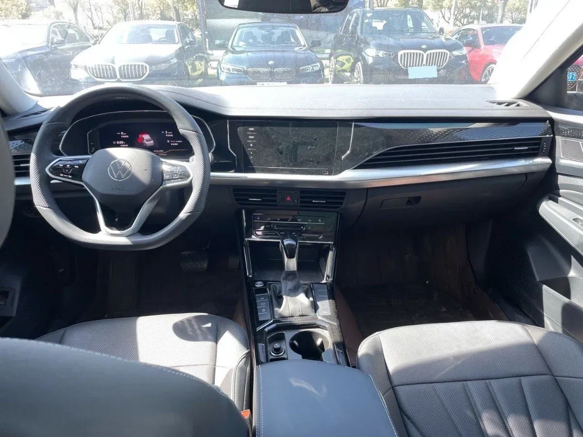 2024 Volkswagen Passat 1.4T 150HP L4 7DCT,autocango,china used car exporter,china ev exporter,chinese used car exporter,chinese used ev exporter