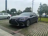 2021 LEXUS ES,autocango,china used car exporter,china ev exporter,chinese used car exporter,chinese used ev exporter