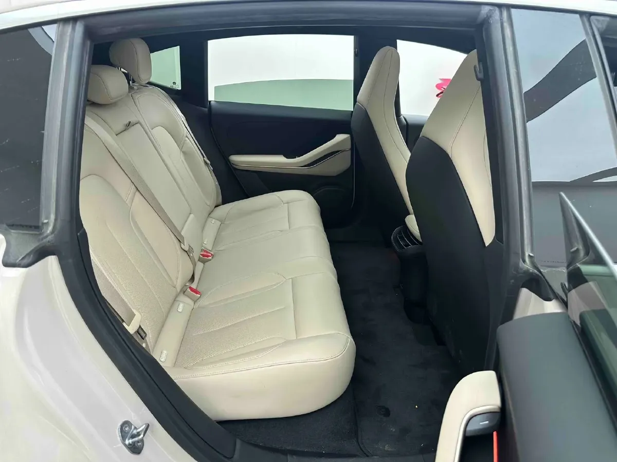 2022 JunTian HeiWuShi Youth 2.0T 203HP L4 6AT,autocango,china used car exporter,china ev exporter,chinese used car exporter,chinese used ev exporter