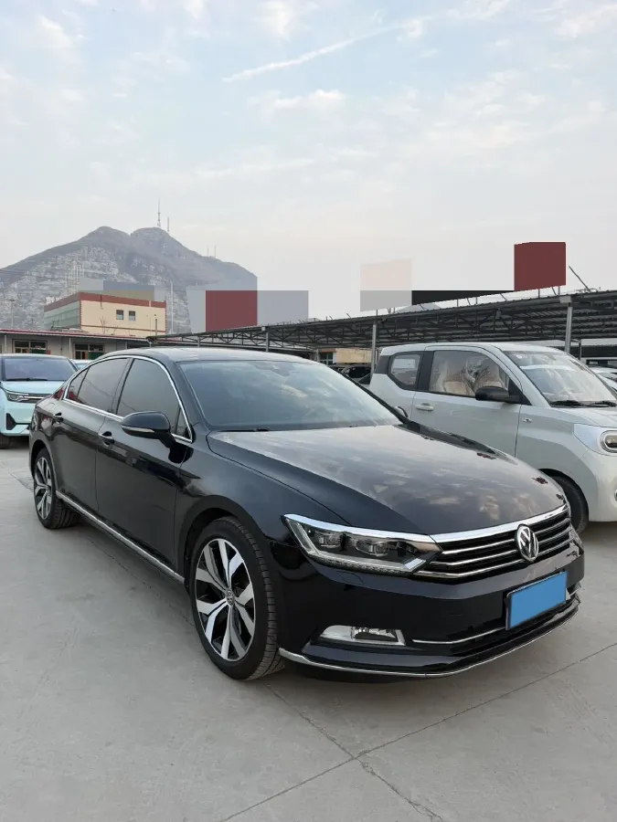 2018 Volkswagen Magotan 1.8T 180HP L4 7DCT,autocango,china used car exporter,china ev exporter,chinese used car exporter,chinese used ev exporter