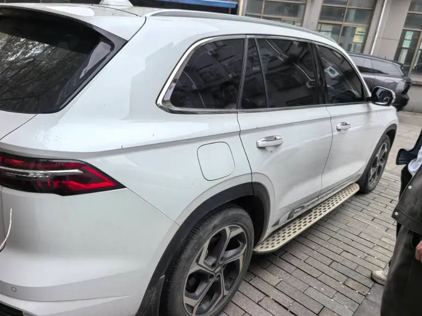 2021 Geely Monjaro 2.0T 218HP L4 7DCT,autocango,china used car exporter,china ev exporter,chinese used car exporter,chinese used ev exporter