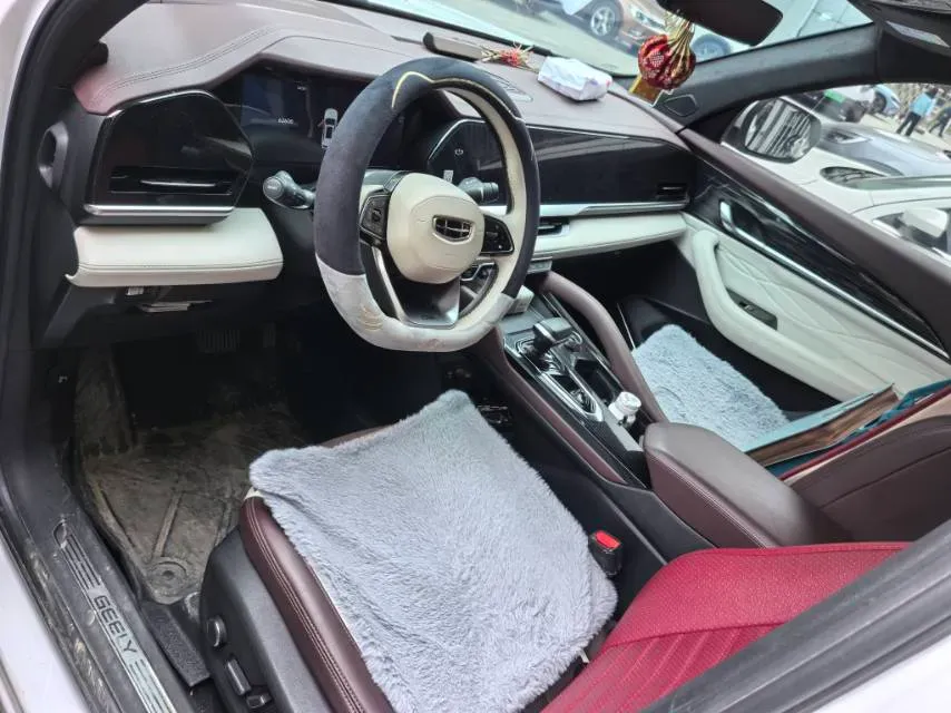 2021 Geely Monjaro 2.0T 218HP L4 7DCT,autocango,china used car exporter,china ev exporter,chinese used car exporter,chinese used ev exporter