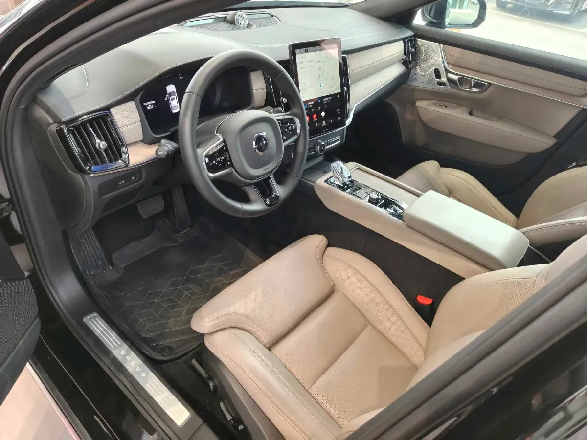 2026 Volvo S90 PHEV 2.0T 310HP L4 8AT PHEV,autocango,china used car exporter,china ev exporter,chinese used car exporter,chinese used ev exporter