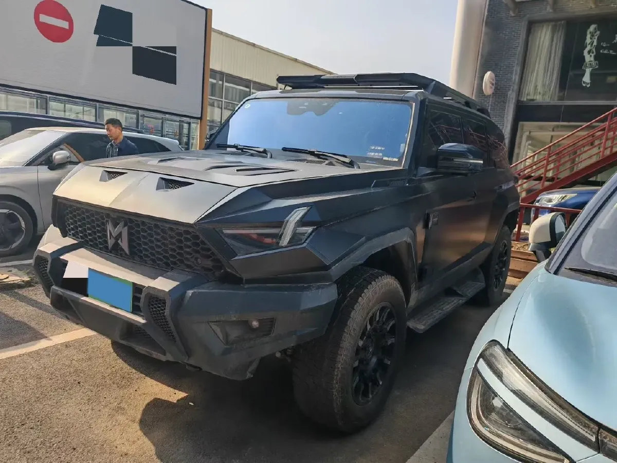 2024 M Hero 917 REEV 197HP 2AT REEV 65.8KWH,autocango,china used car exporter,china ev exporter,chinese used car exporter,chinese used ev exporter