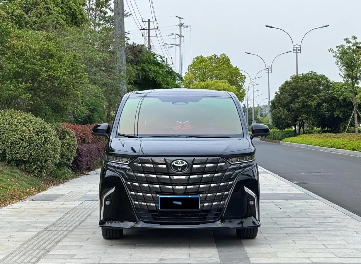 2024 Toyota Alphard 2.5L 190HP L4 E-CVT Hybrid,autocango,china used car exporter,china ev exporter,chinese used car exporter,chinese used ev exporter