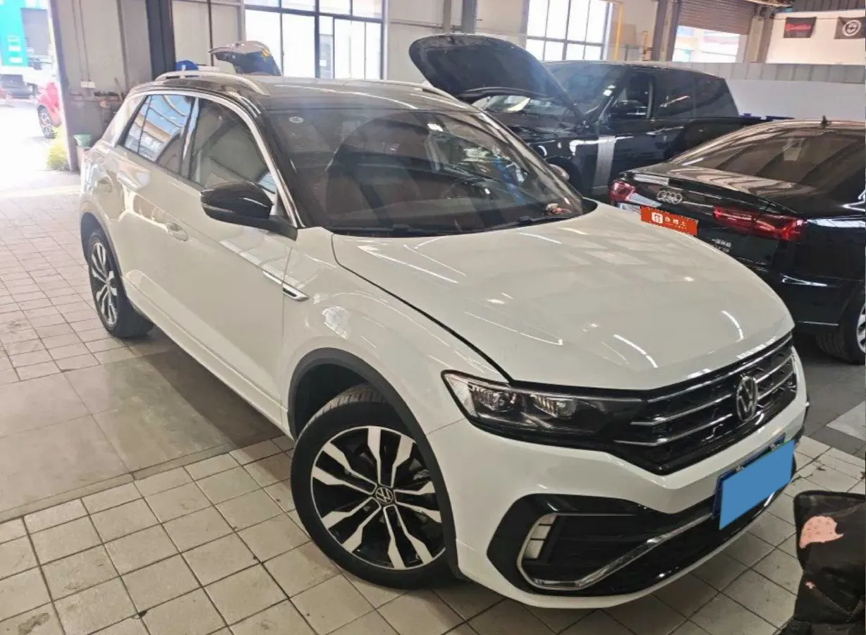 2022 Volkswagen T-Roc 1.4T 150HP L4 7DCT,autocango,china used car exporter,china ev exporter,chinese used car exporter,chinese used ev exporter