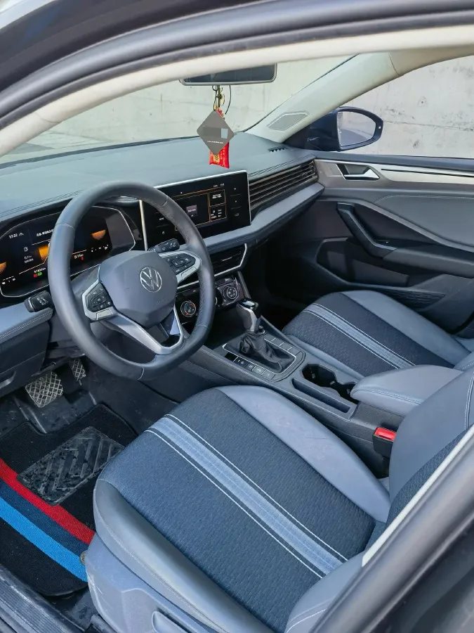 2023 Volkswagen Sagitar 1.5T 160HP L4 7DCT,autocango,china used car exporter,china ev exporter,chinese used car exporter,chinese used ev exporter